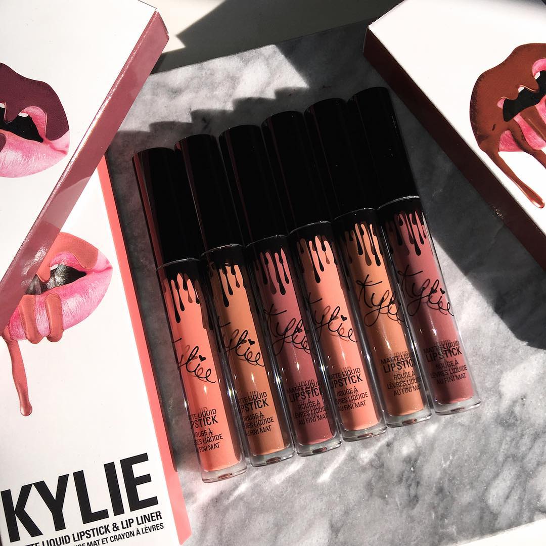 Son kem lì Kylie hot thì hot thật đấy nhưng chất lượng thực sự ra sao? - Ảnh 2. Son kem lì Kylie hot thì hot thật đấy nhưng chất lượng thực sự ra sao? - Ảnh 2.