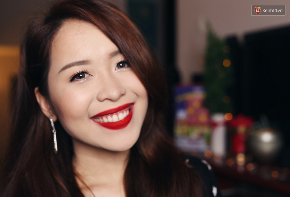 Bạn lười nhưng vẫn muốn mình thật xinh tươi nổi bật Giáng sinh này? Xem ngay chiêu makeup của beauty blogger An Phương thôi! - Ảnh 3. Bạn lười nhưng vẫn muốn mình thật xinh tươi nổi bật Giáng sinh này? Xem ngay chiêu makeup của beauty blogger An Phương thôi! - Ảnh 3.