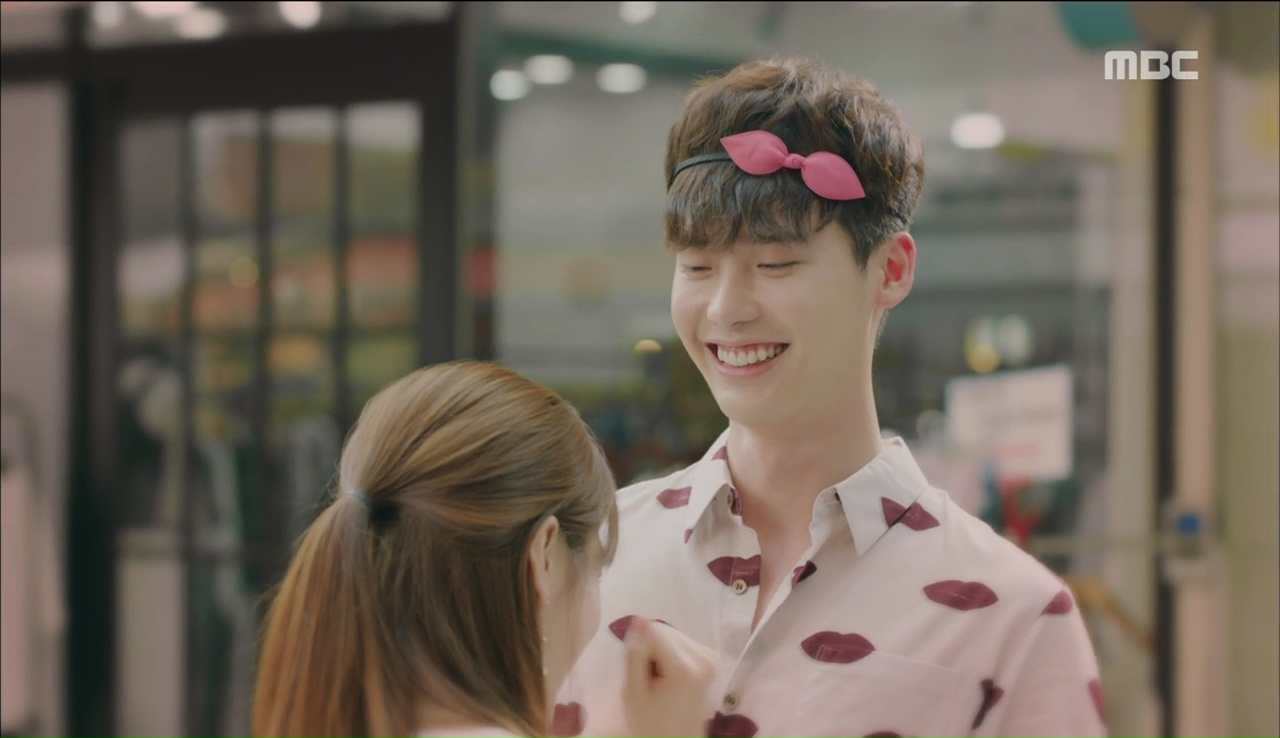 W - Two Worlds: Cạn lời trước khả năng sống dai như đỉa của sát thủ áo đen - Ảnh 25. W - Two Worlds: Cạn lời trước khả năng sống dai như đỉa của sát thủ áo đen - Ảnh 25.