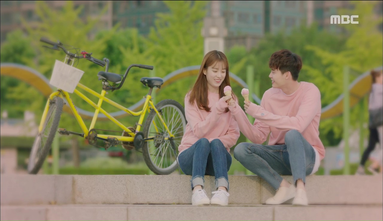 W - Two Worlds: Cạn lời trước khả năng sống dai như đỉa của sát thủ áo đen - Ảnh 27. W - Two Worlds: Cạn lời trước khả năng sống dai như đỉa của sát thủ áo đen - Ảnh 27.