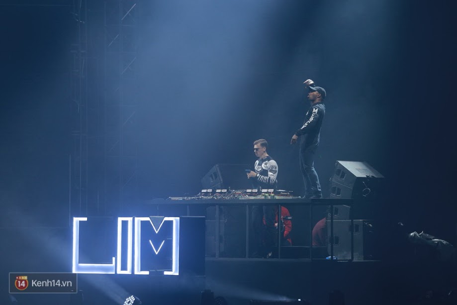 Tín đồ EDM Hà thành cuồng nhiệt với sự kiện âm nhạc lớn dịp cuối năm - Ảnh 7. Tín đồ EDM Hà thành cuồng nhiệt với sự kiện âm nhạc lớn dịp cuối năm - Ảnh 7.