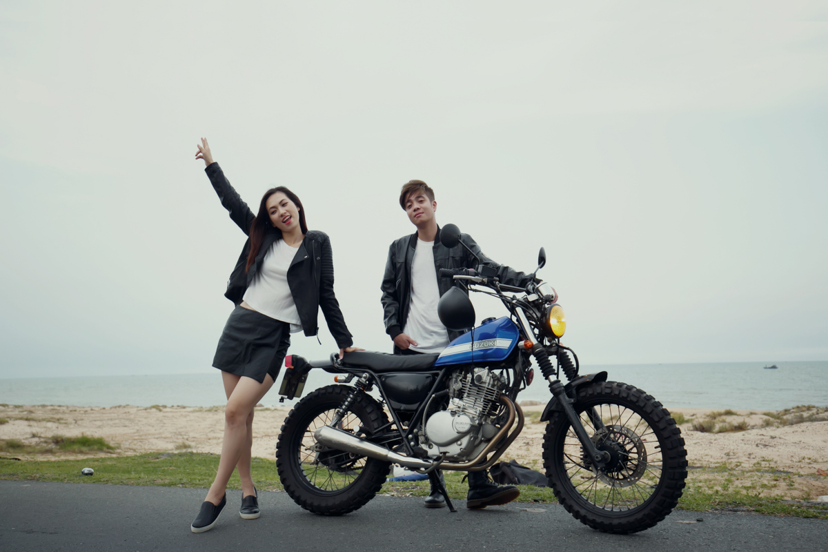 Bùi Anh Tuấn nhập tâm diễn cảnh khóc sướt mướt cùng người yêu - Ảnh 8. Bùi Anh Tuấn nhập tâm diễn cảnh khóc sướt mướt cùng người yêu - Ảnh 8.