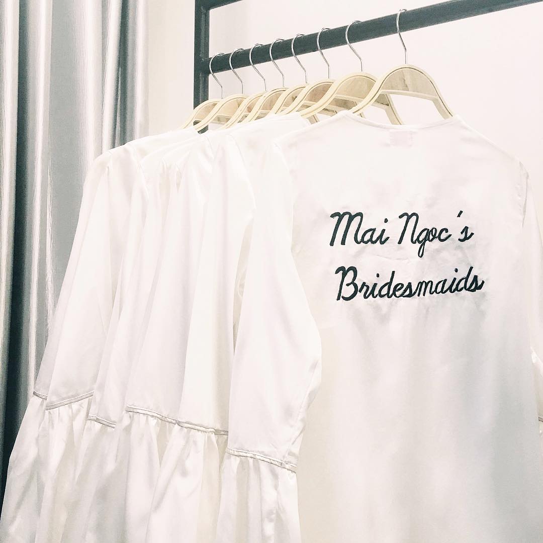 Ngắm trọn bộ 7 chiếc váy cưới, 4 bộ áo dài cùng loạt phụ kiện xa xỉ của cô gái thời tiết Mai Ngọc - Ảnh 31. Ngắm trọn bộ 7 chiếc váy cưới, 4 bộ áo dài cùng loạt phụ kiện xa xỉ của cô gái thời tiết Mai Ngọc - Ảnh 31.