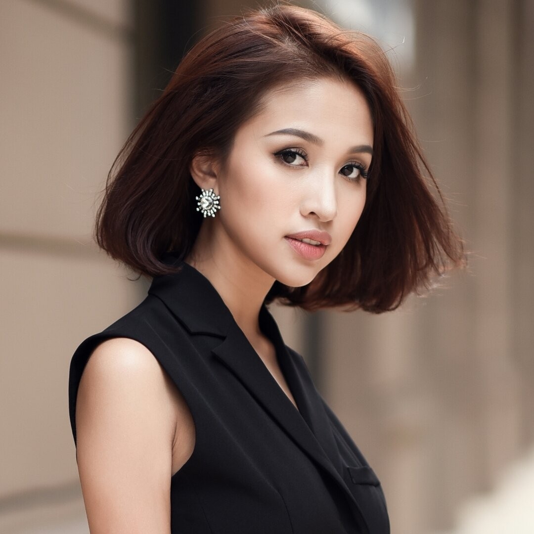 Chồng cũ chuẩn bị đi bước nữa và đây là phản ứng của Vân Hugo và con trai! - Ảnh 3. Chồng cũ chuẩn bị đi bước nữa và đây là phản ứng của Vân Hugo và con trai! - Ảnh 3.