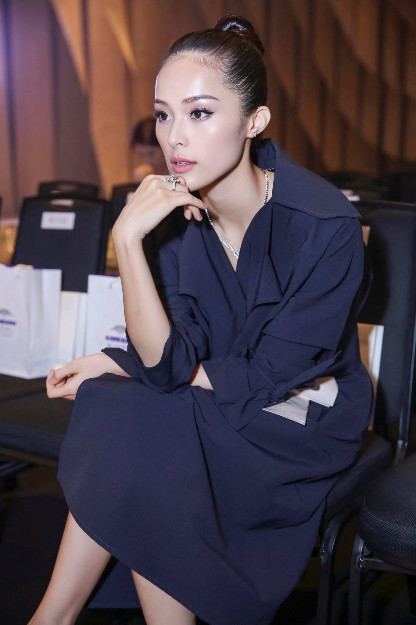 Hạ Vi phủ nhận tin đồn được Cường Đô La tặng trang sức tiền tỷ - Ảnh 1. Hạ Vi phủ nhận tin đồn được Cường Đô La tặng trang sức tiền tỷ - Ảnh 1.