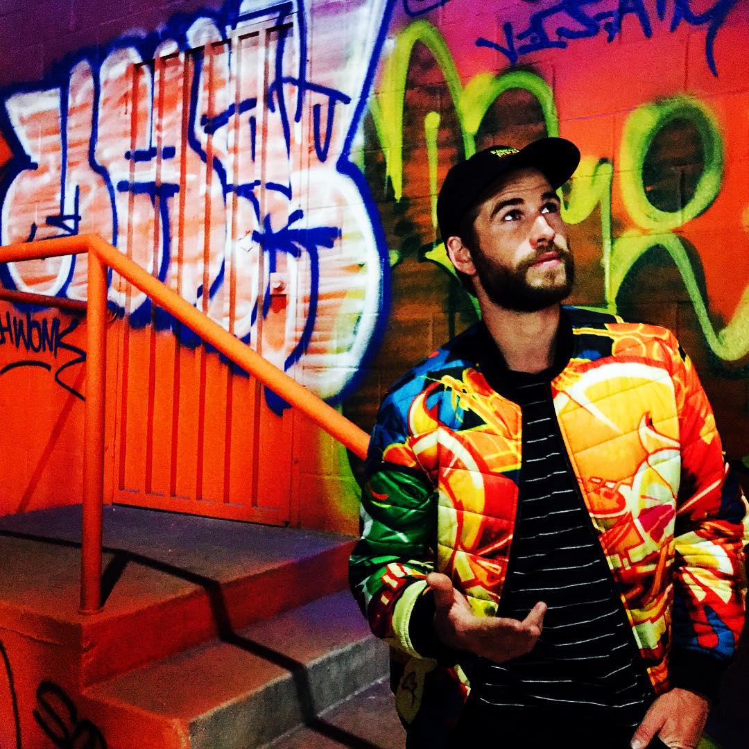 Chuyện tình với bầy cún và những khoảnh khắc Liam có Instagram dễ thương nhất 2016! - Ảnh 12. Chuyện tình với bầy cún và những khoảnh khắc Liam có Instagram dễ thương nhất 2016! - Ảnh 12.