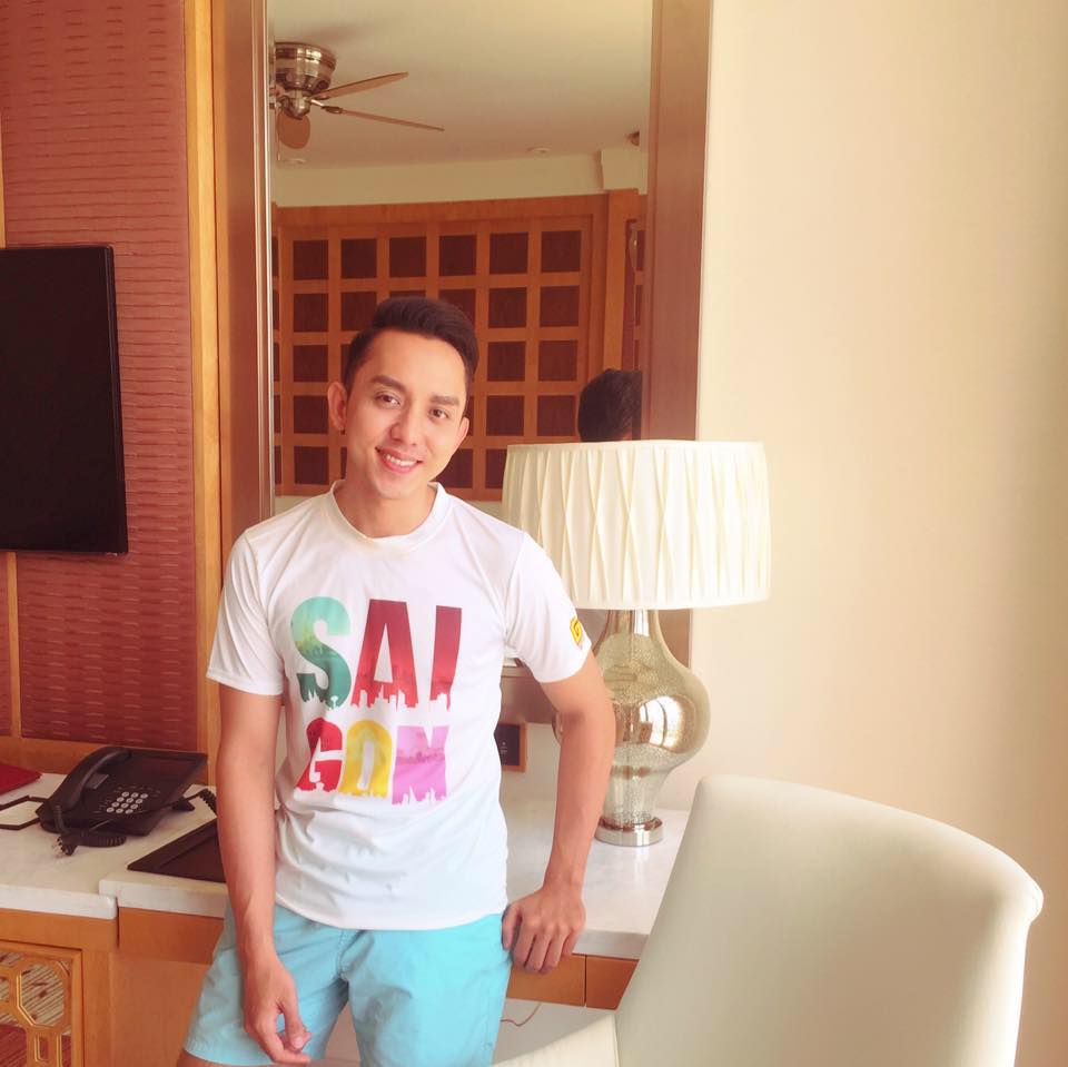 Sau Sài Gòn Anh Yêu Em, La Quốc Hùng úp mở về một Sài Gòn đầy u tối trong Hot Boy Nổi Loạn 2 - Ảnh 5. Sau Sài Gòn Anh Yêu Em, La Quốc Hùng úp mở về một Sài Gòn đầy u tối trong Hot Boy Nổi Loạn 2 - Ảnh 5.