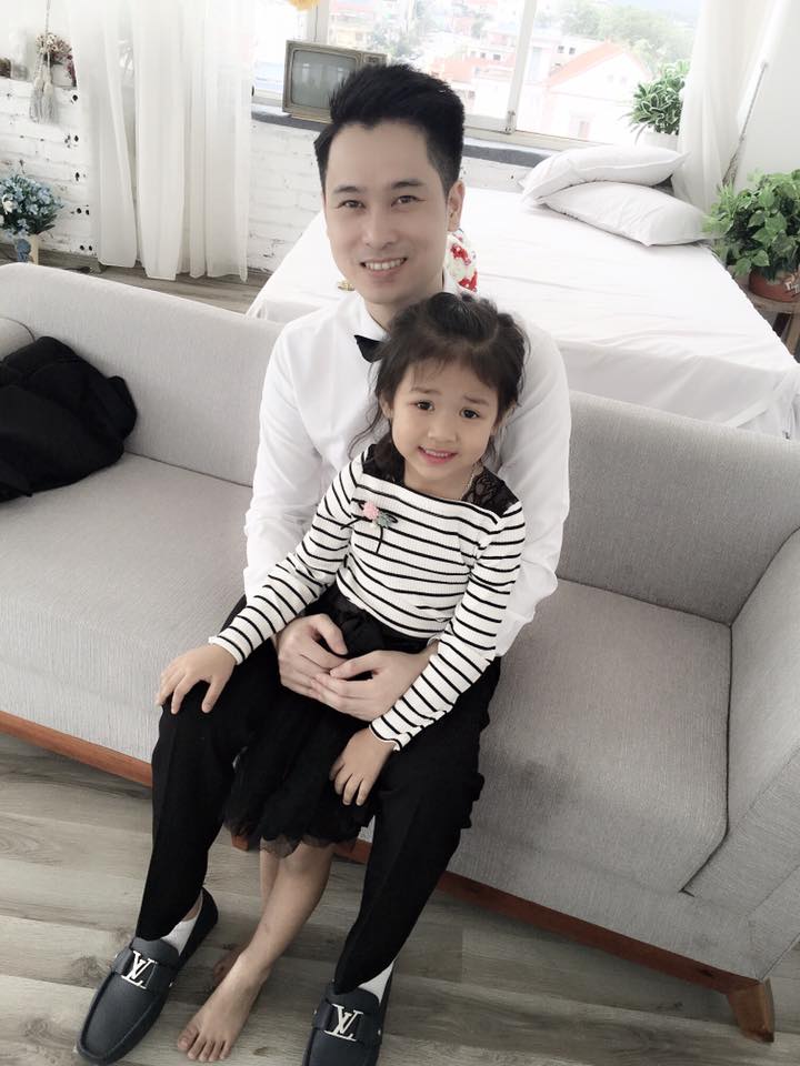 Đám cưới hạnh phúc của cô dâu 9x xinh đẹp và chú rể bị liệt chân - Ảnh 4. Đám cưới hạnh phúc của cô dâu 9x xinh đẹp và chú rể bị liệt chân - Ảnh 4.