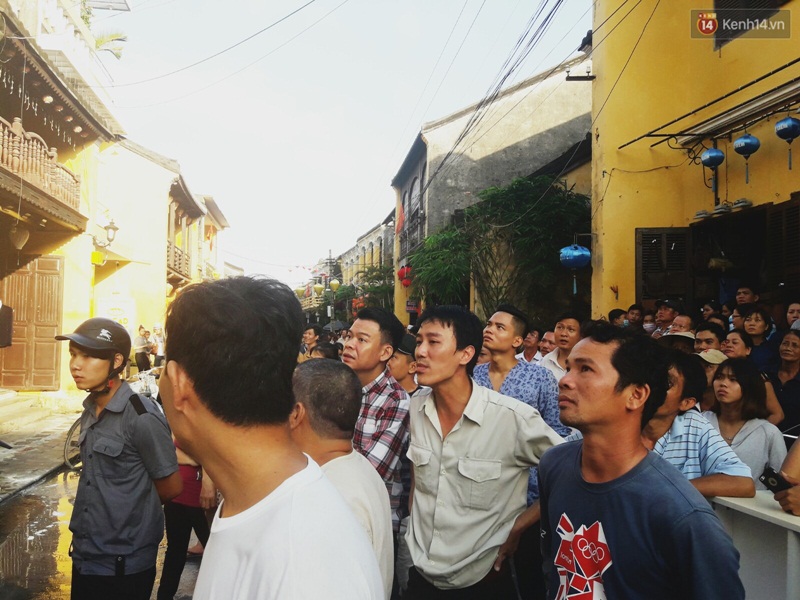 Cháy nhà cổ ở Hội An, thiêu rụi nhiều tài sản - Ảnh 3. Cháy nhà cổ ở Hội An, thiêu rụi nhiều tài sản - Ảnh 3.