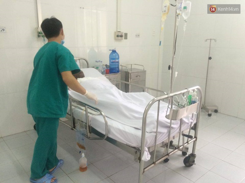 Hốt hoảng phát hiện cặp vợ chồng trẻ bốc cháy như ngọn đuốc trong đêm - Ảnh 1. Hốt hoảng phát hiện cặp vợ chồng trẻ bốc cháy như ngọn đuốc trong đêm - Ảnh 1.