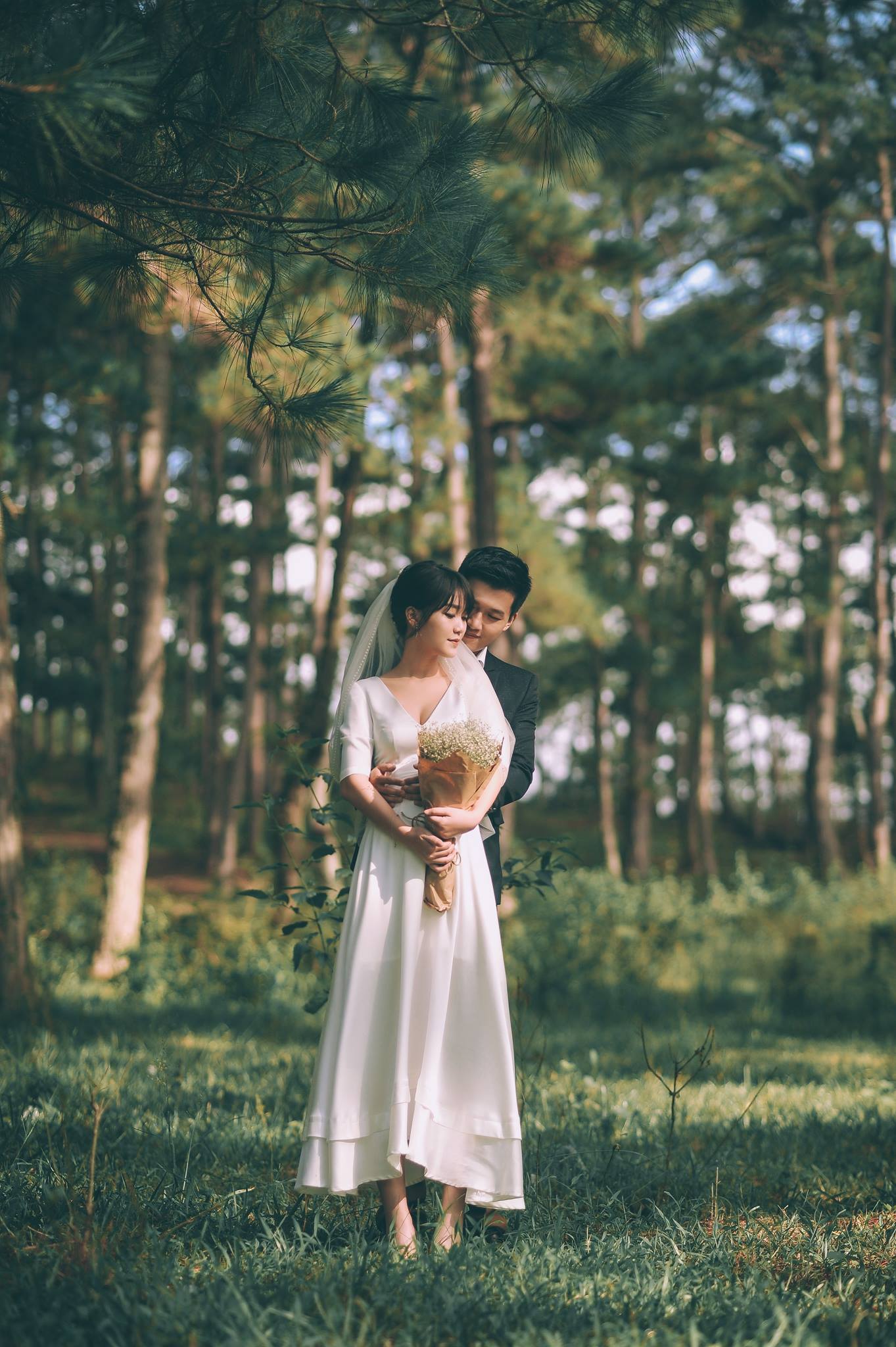 Trọn bộ ảnh cưới giản dị nhưng ngập tràn hạnh phúc của MC Trần Ngọc và 9x xinh đẹp - Ảnh 7. Trọn bộ ảnh cưới giản dị nhưng ngập tràn hạnh phúc của MC Trần Ngọc và 9x xinh đẹp - Ảnh 7.