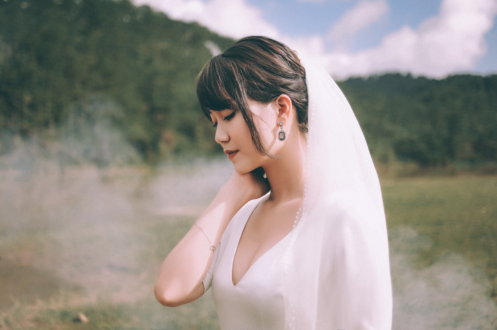 Trọn bộ ảnh cưới giản dị nhưng ngập tràn hạnh phúc của MC Trần Ngọc và 9x xinh đẹp - Ảnh 4. Trọn bộ ảnh cưới giản dị nhưng ngập tràn hạnh phúc của MC Trần Ngọc và 9x xinh đẹp - Ảnh 4.