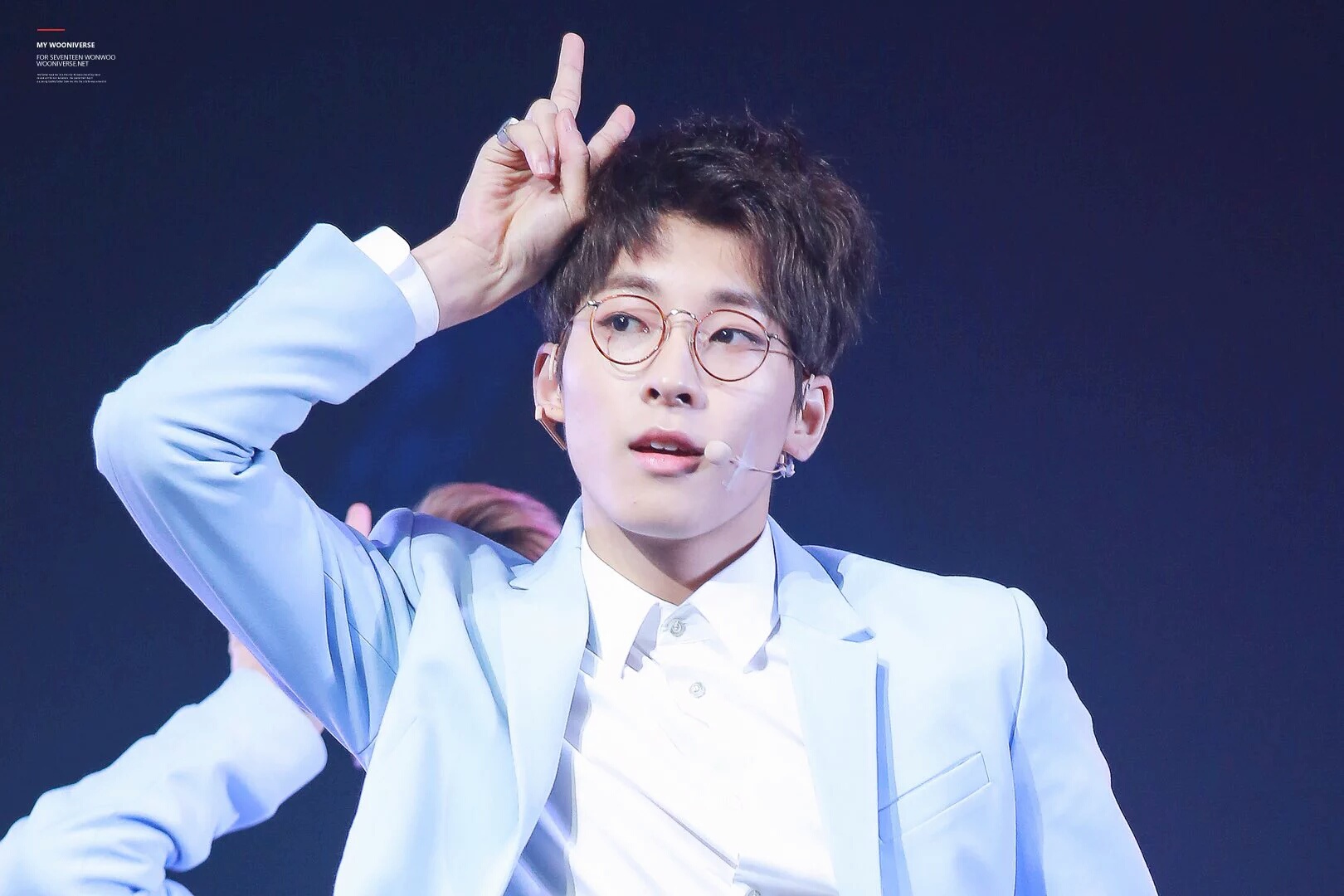 Những nam thần tượng có sức hút kỳ lạ khiến fan tự nhiên cũng đổ - Ảnh 32. Những nam thần tượng có sức hút kỳ lạ khiến fan tự nhiên cũng đổ - Ảnh 32.