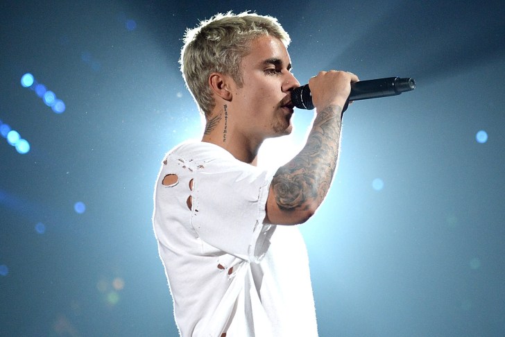 Rộ tin Justin và Selena hẹn hò tại AMAs và chuẩn bị làm đám cưới - Ảnh 1. Rộ tin Justin và Selena hẹn hò tại AMAs và chuẩn bị làm đám cưới - Ảnh 1.