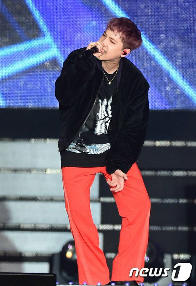 Chiêm ngưỡng những hình ảnh cực đẹp của dàn idolgroup trên sân khấu 2016 Super Seoul Dream Concert - Ảnh 21. Chiêm ngưỡng những hình ảnh cực đẹp của dàn idolgroup trên sân khấu 2016 Super Seoul Dream Concert - Ảnh 21.