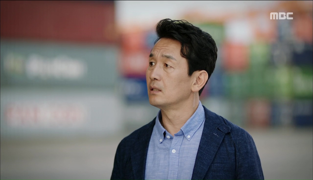 “W”: Lee Jong Suk từ truyện tranh đã bước ra thế giới thực! - Ảnh 24. “W”: Lee Jong Suk từ truyện tranh đã bước ra thế giới thực! - Ảnh 24.