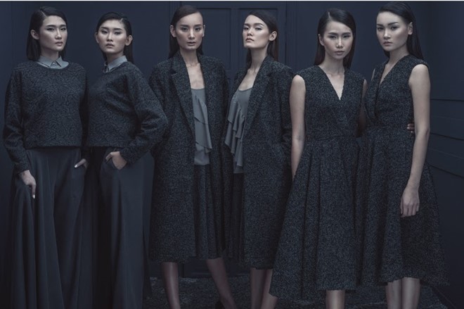 VNTM nhận công giúp mẫu diễn show quốc tế, Kha Mỹ Vân phủ nhận đó chỉ là có tiếng mà không có miếng - Ảnh 4. VNTM nhận công giúp mẫu diễn show quốc tế, Kha Mỹ Vân phủ nhận đó chỉ là có tiếng mà không có miếng - Ảnh 4.