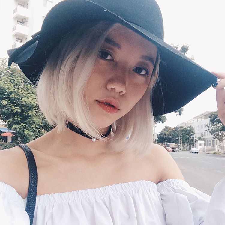 6 combo áo & vòng cổ đang được con gái Việt diện đi diện lại - Ảnh 2. 6 combo áo & vòng cổ đang được con gái Việt diện đi diện lại - Ảnh 2.