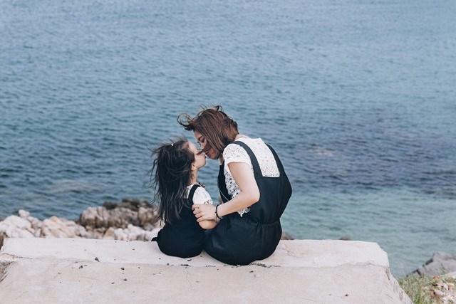 Từ một người mẹ: Là con gái, hãy hẹn hò với nhiều chàng trai! - Ảnh 2. Từ một người mẹ: Là con gái, hãy hẹn hò với nhiều chàng trai! - Ảnh 2.