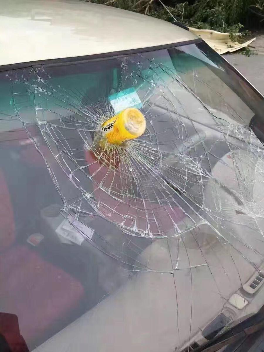 Những cảnh tượng kinh hoàng khi siêu bão mạnh nhất thế giới đổ bộ lục địa Trung Quốc - Ảnh 4. Những cảnh tượng kinh hoàng khi siêu bão mạnh nhất thế giới đổ bộ lục địa Trung Quốc - Ảnh 4.