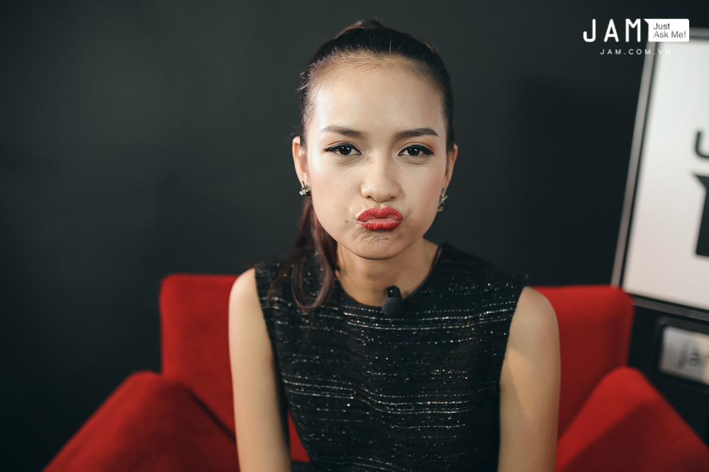 Quán quân VNTM Ngọc Châu: Nếu là giám khảo, tôi sẽ bình chọn cho Fung La! - Ảnh 20. Quán quân VNTM Ngọc Châu: Nếu là giám khảo, tôi sẽ bình chọn cho Fung La! - Ảnh 20.