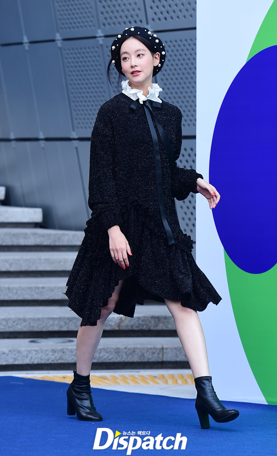 Sooyoung mặc sến, Hyomin khoe chân dài bất tận dự show tại Tuần lễ thời trang Seoul - Ảnh 9.