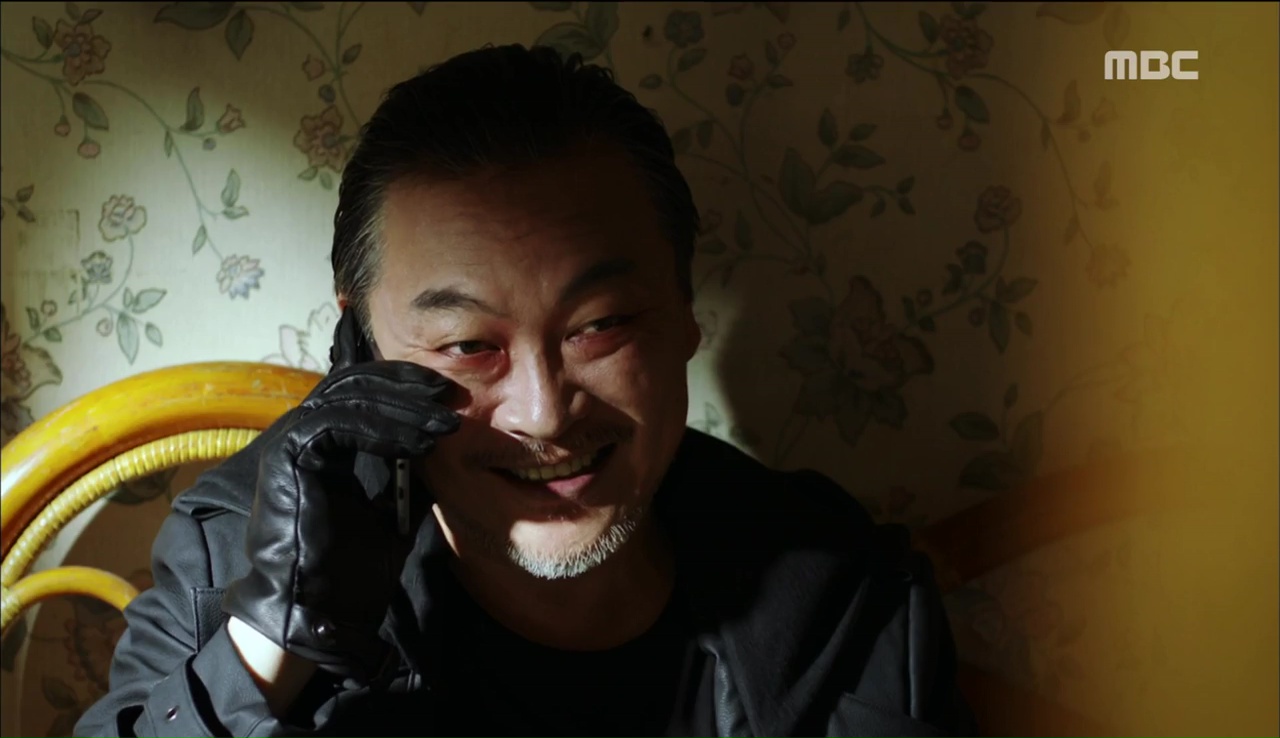 “W”: Từ cuộc đời vạn người mê, Lee Jong Suk và Han Hyo Joo giờ đây không khác gì ăn mày - Ảnh 27. “W”: Từ cuộc đời vạn người mê, Lee Jong Suk và Han Hyo Joo giờ đây không khác gì ăn mày - Ảnh 27.