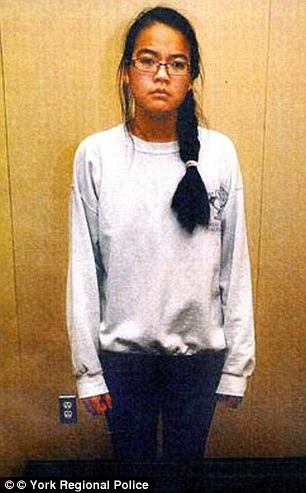 Thảm kịch cô gái gốc Việt thuê sát thủ giết hại cha mẹ mình tại Canada do áp lực học tập - Ảnh 1.