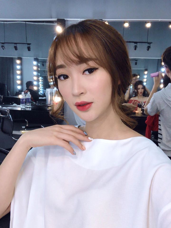 Dịp Tết Tây không tranh thủ diện 5 kiểu tóc xinh như công chúa này thì thật là phí - Ảnh 6. Dịp Tết Tây không tranh thủ diện 5 kiểu tóc xinh như công chúa này thì thật là phí - Ảnh 6.