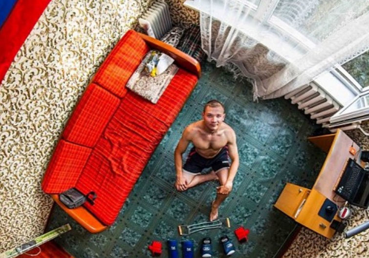 Chiêm ngưỡng chân dung thế hệ trẻ qua bộ ảnh phòng ngủ ở khắp nơi trên thế giới - Ảnh 3. Chiêm ngưỡng chân dung thế hệ trẻ qua bộ ảnh phòng ngủ ở khắp nơi trên thế giới - Ảnh 3.