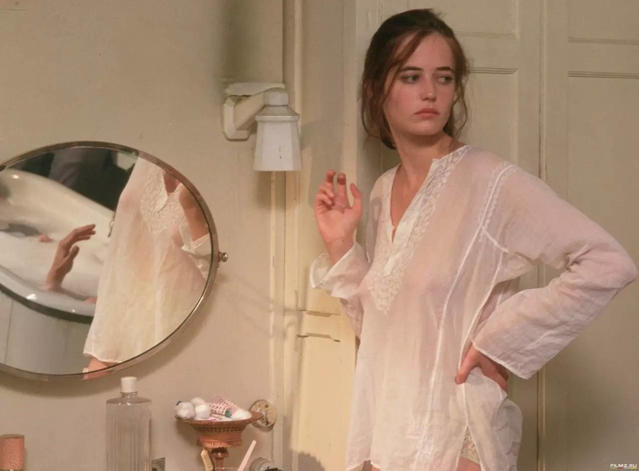 Những diễn viên hạng A không ngại cởi trên màn ảnh (Phần 2) - Ảnh 7. Những diễn viên hạng A không ngại cởi trên màn ảnh (Phần 2) - Ảnh 7.