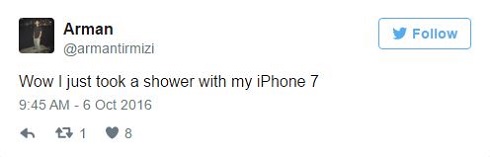 Cách thể hiện đăng cấp mới của giới trẻ: Vừa tắm vừa dùng iPhone! - Ảnh 5. Cách thể hiện đăng cấp mới của giới trẻ: Vừa tắm vừa dùng iPhone! - Ảnh 5.