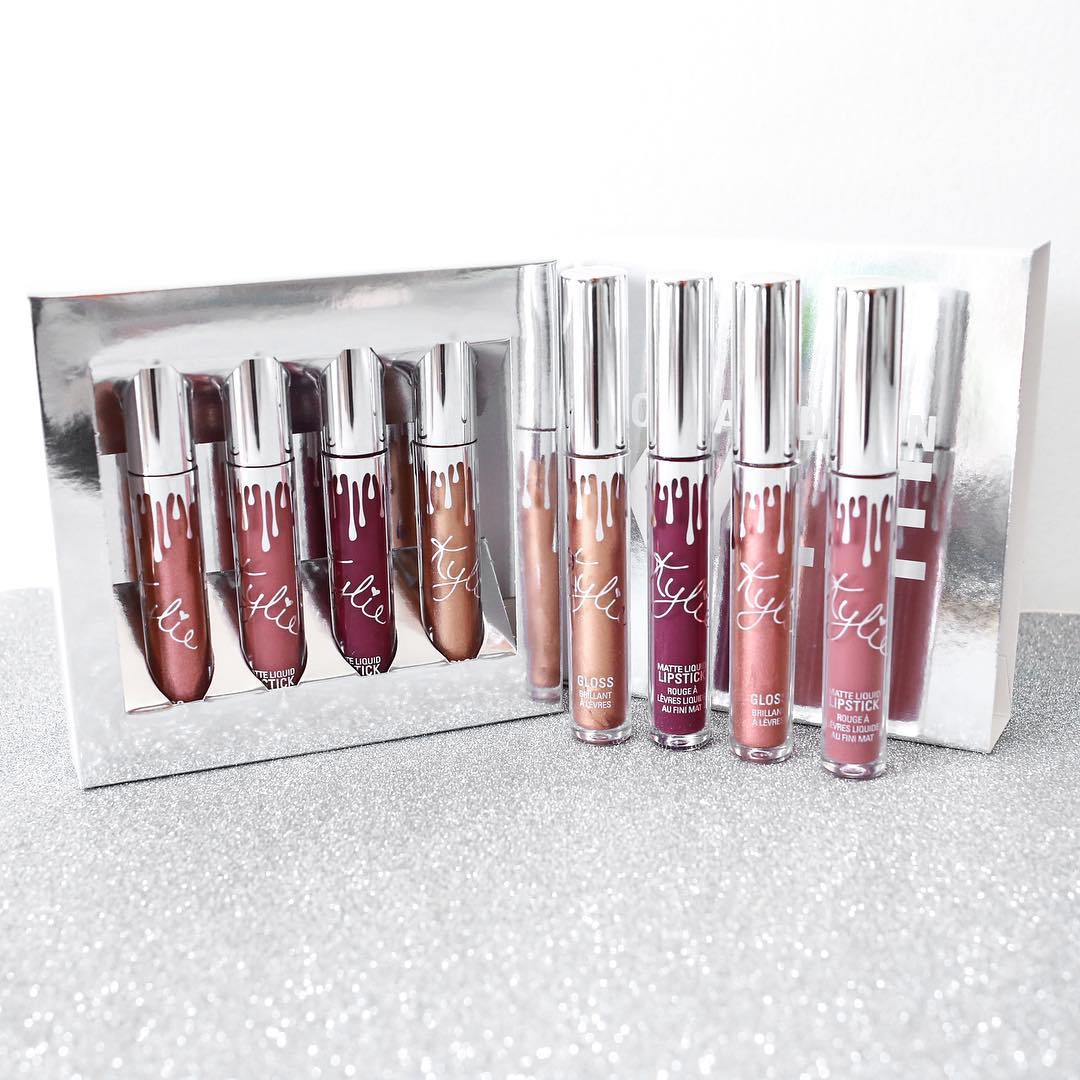 6 set mỹ phẩm limited mùa lễ hội long lanh đến độ không cô nàng nào có thể cầm lòng - Ảnh 3. 6 set mỹ phẩm limited mùa lễ hội long lanh đến độ không cô nàng nào có thể cầm lòng - Ảnh 3.