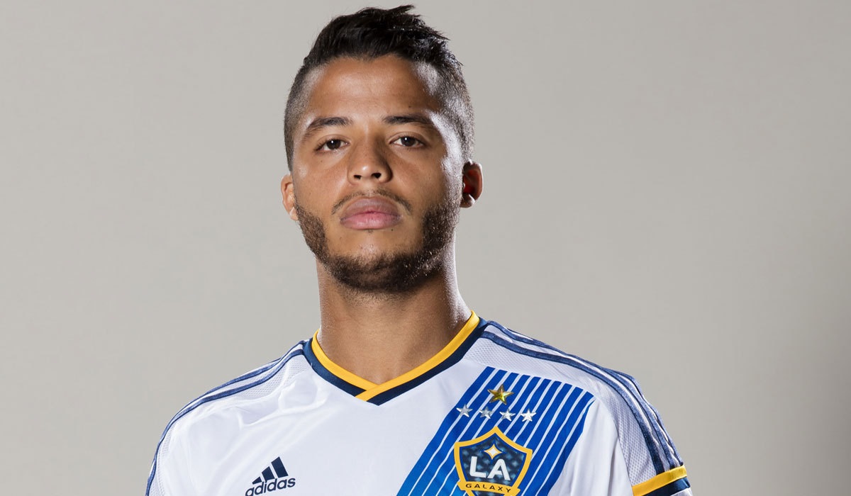 Cựu sao Barcelona lộ clip sex với bạn gái tin đồn của Ronaldo? - Ảnh 1. Cựu sao Barcelona lộ clip sex với bạn gái tin đồn của Ronaldo? - Ảnh 1.