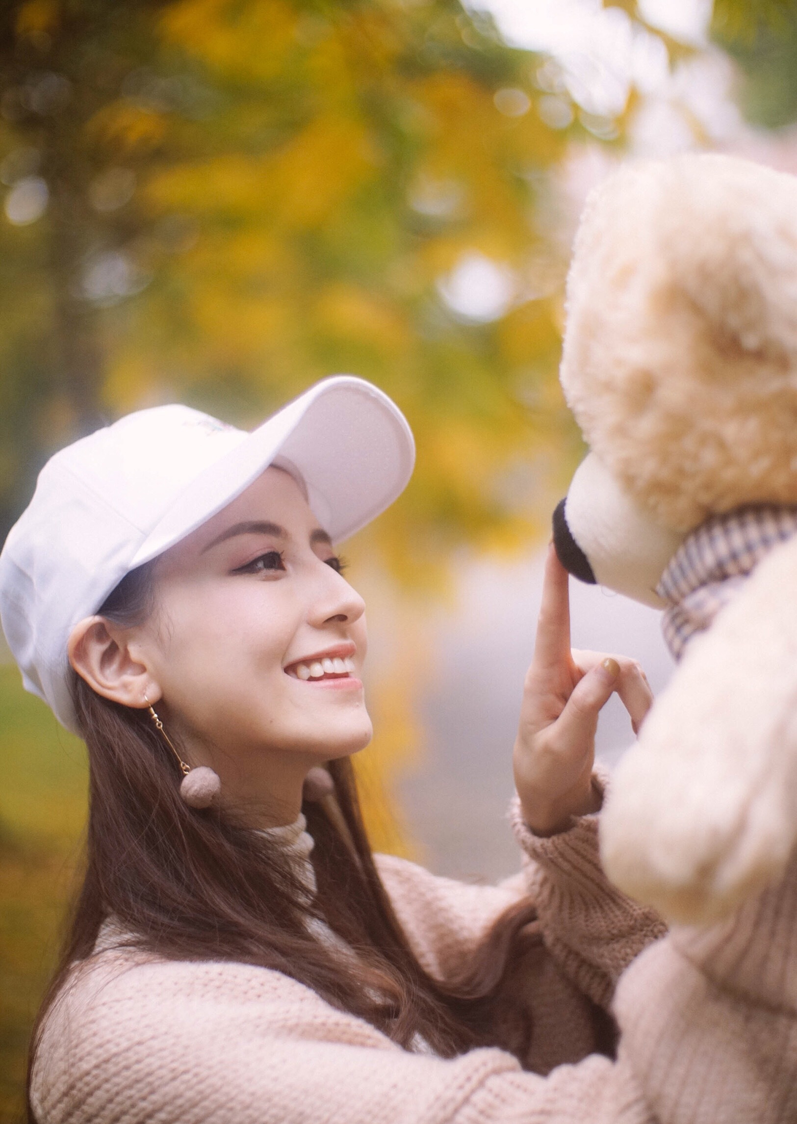 Cô nàng với gương mặt xinh đẹp lai giữa 3 mỹ nhân số 1 Trung Quốc - Ảnh 12. Cô nàng với gương mặt xinh đẹp lai giữa 3 mỹ nhân số 1 Trung Quốc - Ảnh 12.