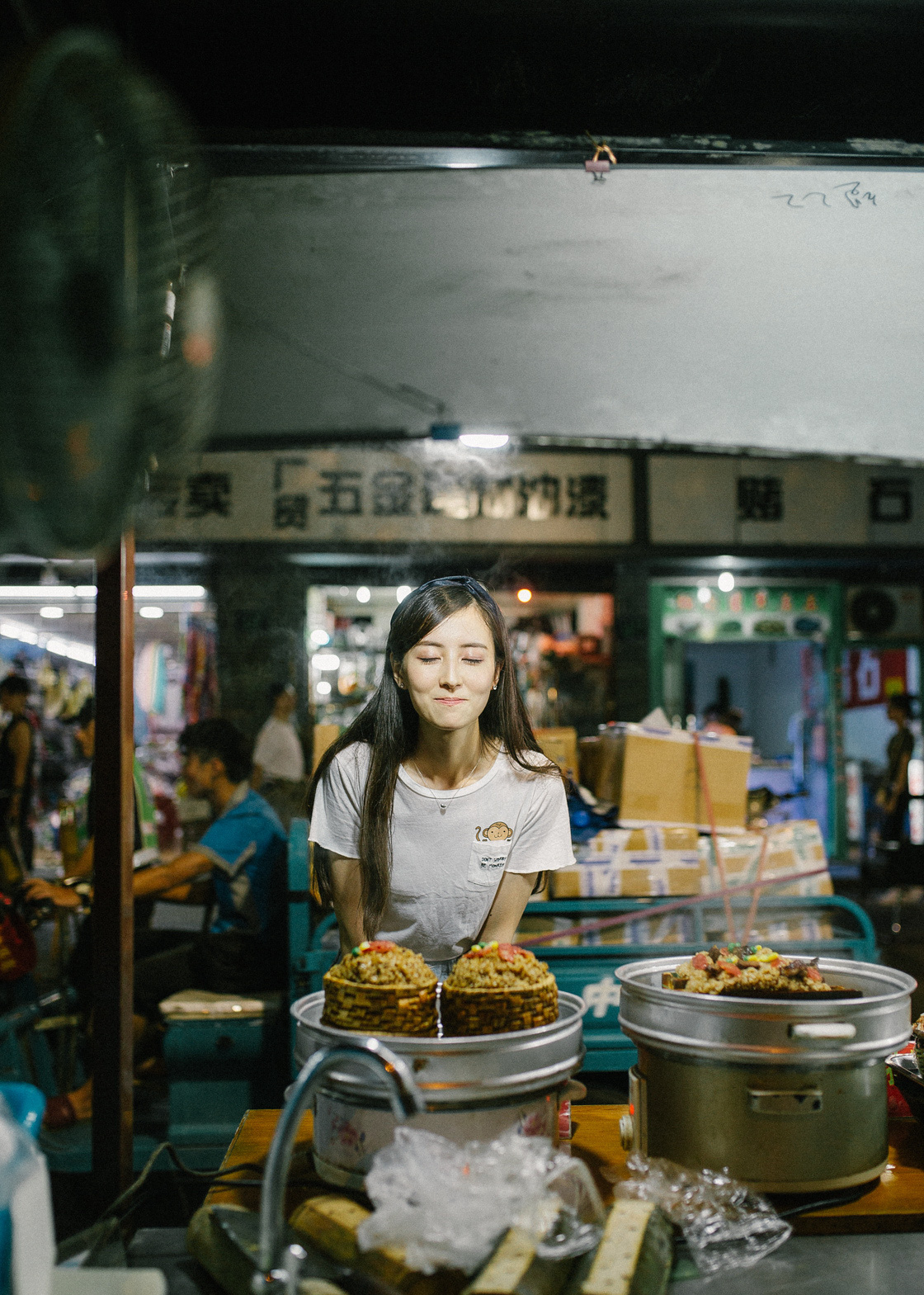 Cô nàng với gương mặt xinh đẹp lai giữa 3 mỹ nhân số 1 Trung Quốc - Ảnh 17. Cô nàng với gương mặt xinh đẹp lai giữa 3 mỹ nhân số 1 Trung Quốc - Ảnh 17.