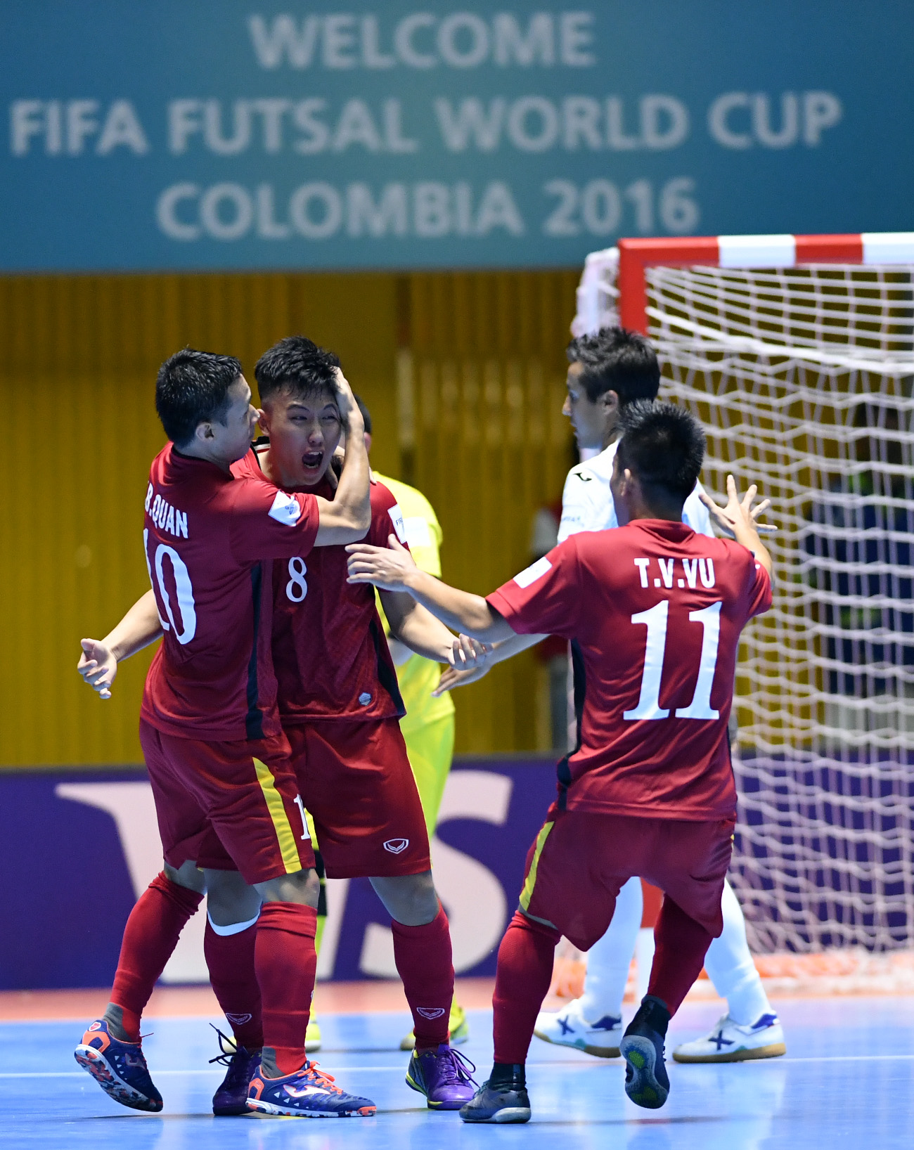 HLV tuyển futsal Việt Nam: Chúng tôi muốn tiếp tục tạo nên bất ngờ - Ảnh 1. HLV tuyển futsal Việt Nam: Chúng tôi muốn tiếp tục tạo nên bất ngờ - Ảnh 1.
