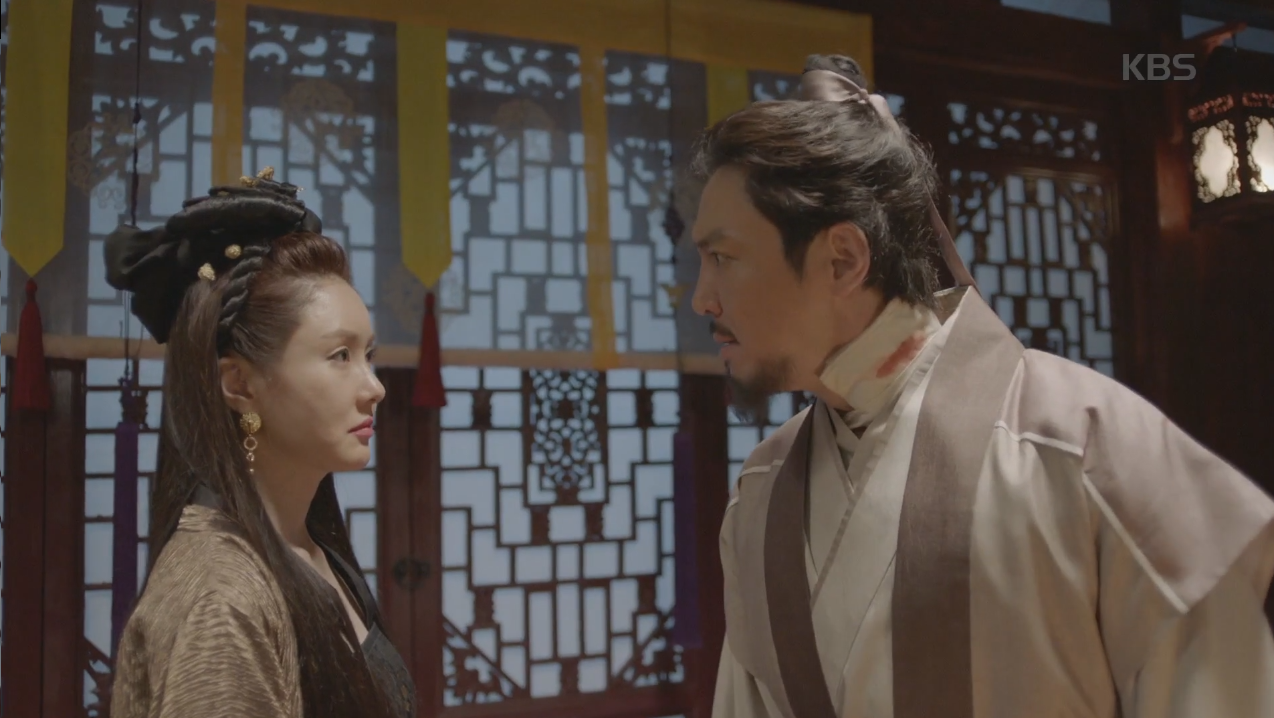 “Hwarang”: Sung Dong Il bất chấp thủ đoạn hòng chiêu mộ nhân tài - Ảnh 14. “Hwarang”: Sung Dong Il bất chấp thủ đoạn hòng chiêu mộ nhân tài - Ảnh 14.