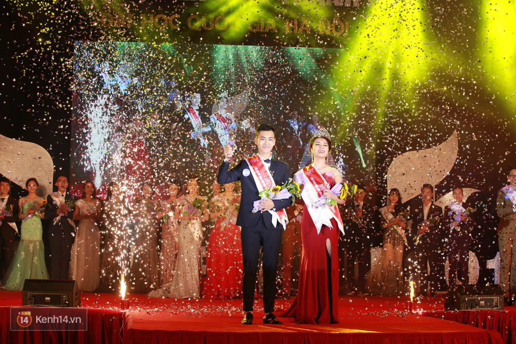 Nam thanh, nữ tú hội ngộ trong đêm chung kết Miss & Mr VNU 2016 - Ảnh 19. Nam thanh, nữ tú hội ngộ trong đêm chung kết Miss & Mr VNU 2016 - Ảnh 19.
