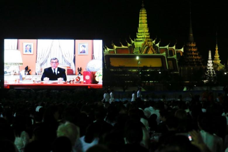 Quốc vương Thái Lan kêu gọi đoàn kết trong bài phát biểu đầu tiên cho năm mới Quoc vuong Thai Lan keu goi doan ket trong bai phat bieu dau tien cho nam moi