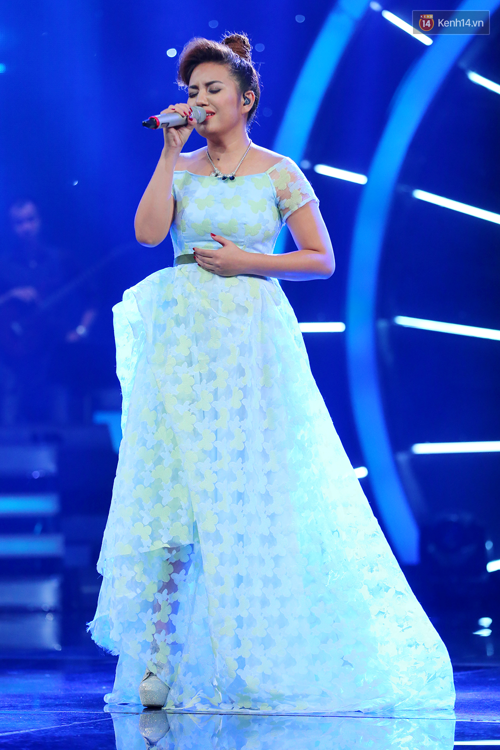 Vietnam Idol: Thu Minh nhờ fan vote cho Janice, Huy Tuấn đánh yêu Việt Thắng - Ảnh 5. Vietnam Idol: Thu Minh nhờ fan vote cho Janice, Huy Tuấn đánh yêu Việt Thắng - Ảnh 5.