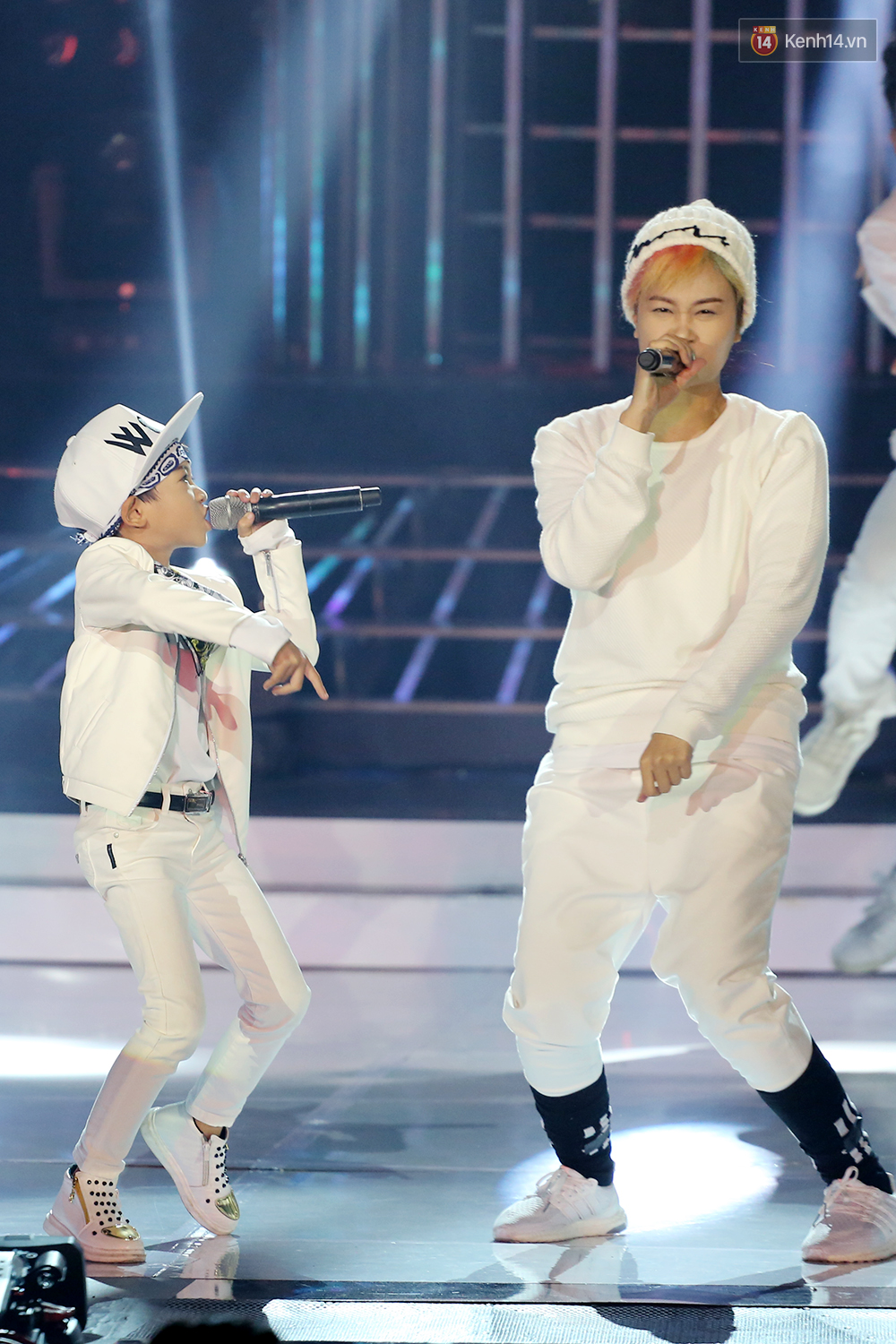 Mai Chi - Lê Giang lội ngược dòng, chiến thắng Gương mặt thân quen nhí mùa 3! - Ảnh 17. Mai Chi - Lê Giang lội ngược dòng, chiến thắng Gương mặt thân quen nhí mùa 3! - Ảnh 17.