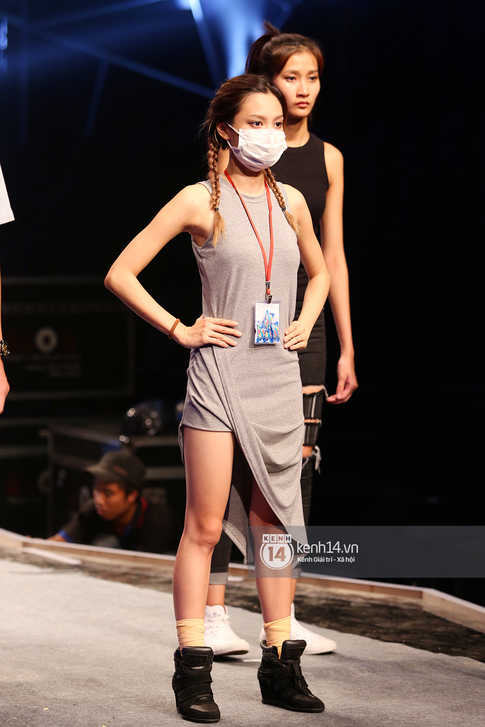 Host Thanh Hằng: Nếu cứ như thế này thì năm nay sẽ chẳng có Quán quân! - Ảnh 8. Host Thanh Hằng: Nếu cứ như thế này thì năm nay sẽ chẳng có Quán quân! - Ảnh 8.