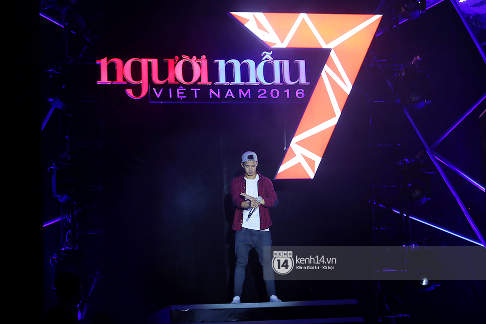 Lộ diện vũ khí bí mật sẽ hạ gục thí sinh Next Top Model tối nay! - Ảnh 8. Lộ diện vũ khí bí mật sẽ hạ gục thí sinh Next Top Model tối nay! - Ảnh 8.