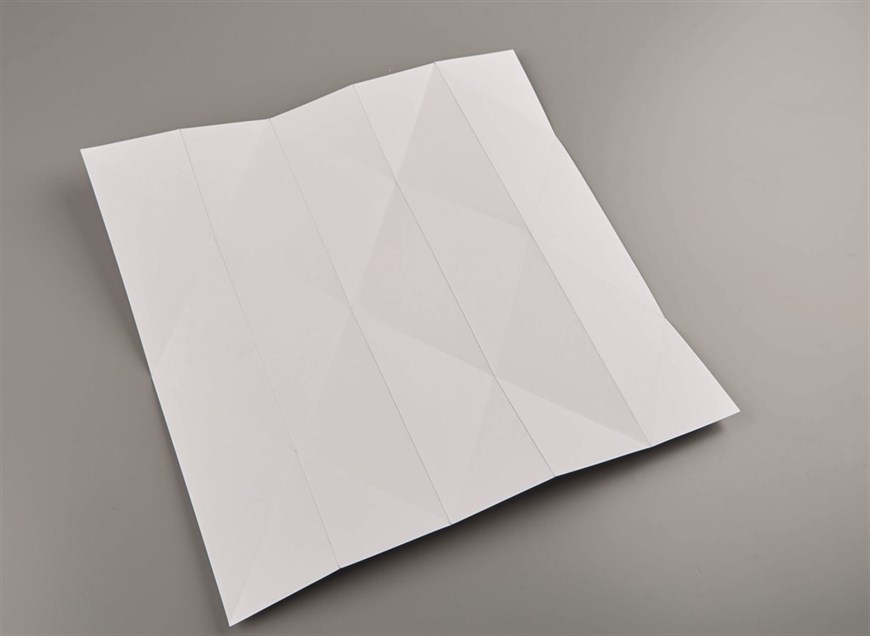 Tỉ mẩn gấp giấy origami làm đèn treo đẹp như quán café - Ảnh 4.