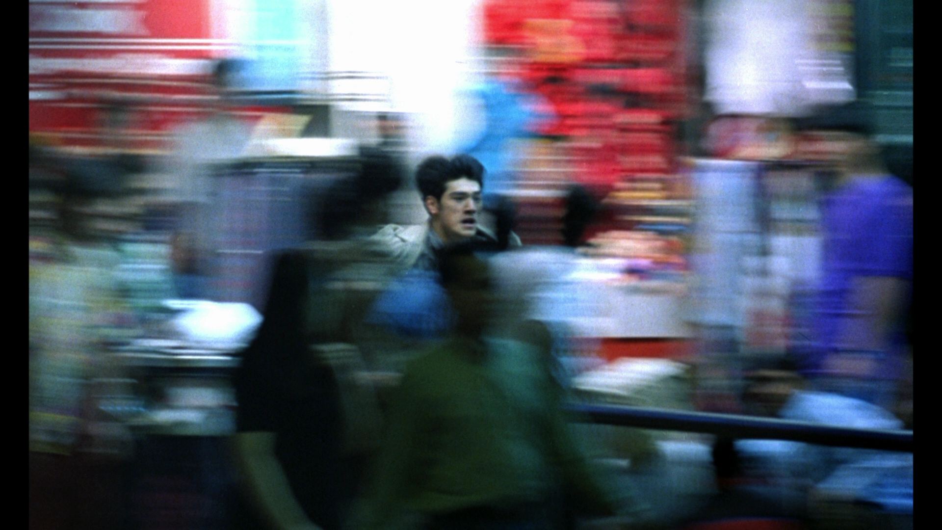 Những điều làm nên vũ trụ điện ảnh của Vương Gia Vệ - Ảnh 6. Những điều làm nên vũ trụ điện ảnh của Vương Gia Vệ - Ảnh 6.