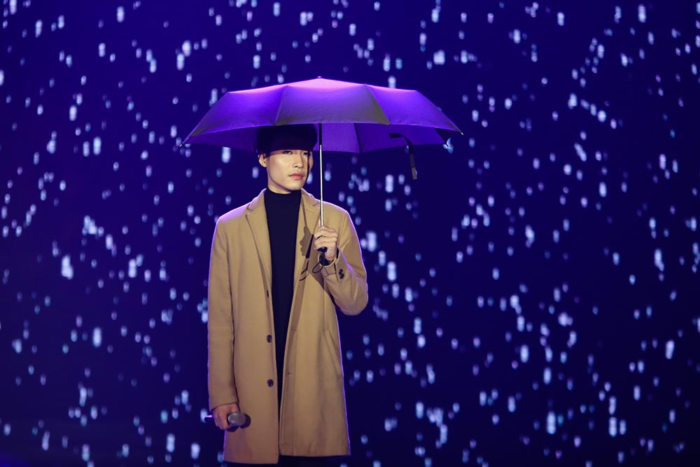 Diva Hồng Nhung muốn xin hit Đông Nhi, Khắc Hưng bật khóc khi nhắc tới mẹ - Ảnh 18. Diva Hồng Nhung muốn xin hit Đông Nhi, Khắc Hưng bật khóc khi nhắc tới mẹ - Ảnh 18.