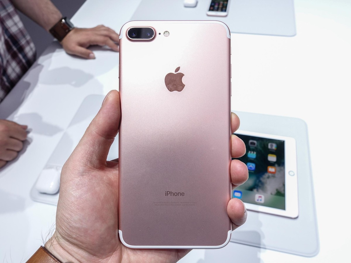 iPhone 7 thật tuyệt, nhưng nó sẽ hoàn hảo hơn nữa nếu Apple chịu làm những điều này - Ảnh 2. iPhone 7 thật tuyệt, nhưng nó sẽ hoàn hảo hơn nữa nếu Apple chịu làm những điều này - Ảnh 2.
