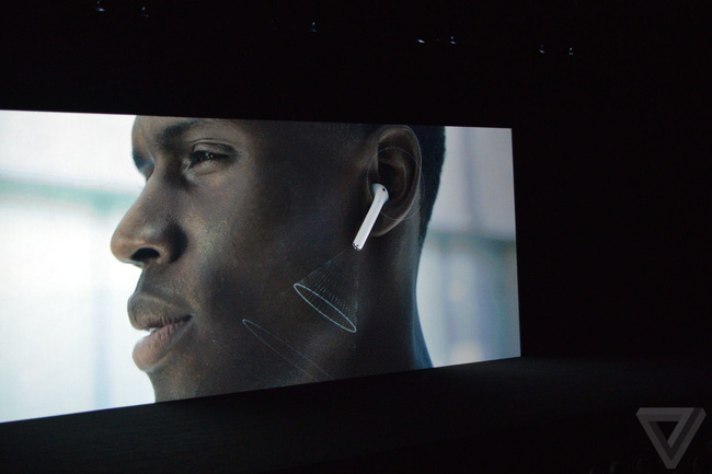 Sau tất cả, cư dân mạng nghĩ gì về tai nghe mới của Apple? - Ảnh 1.