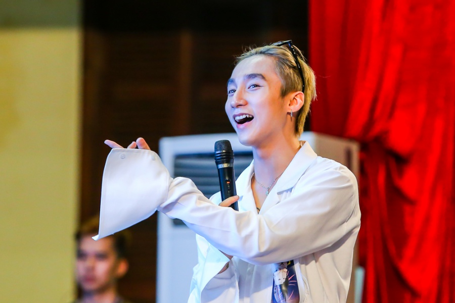 Không thể ngờ định mệnh đã đưa fan-boy và Sơn Tùng M-TP... đến bên nhau! - Ảnh 6. Không thể ngờ định mệnh đã đưa fan-boy và Sơn Tùng M-TP... đến bên nhau! - Ảnh 6.